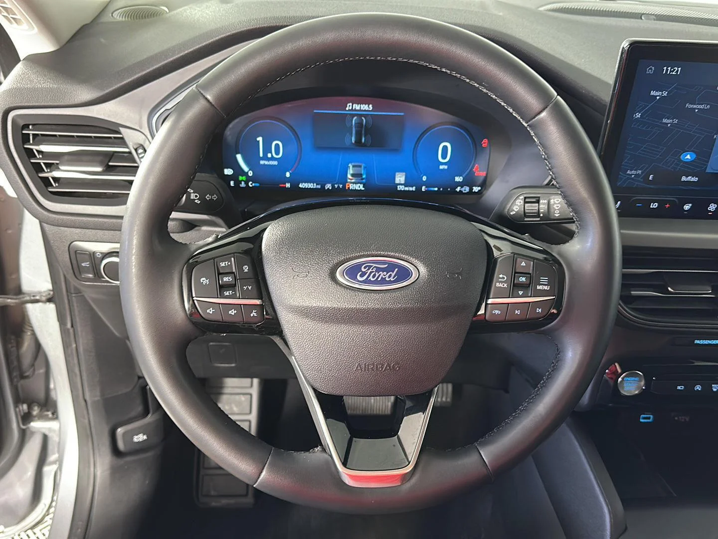 Used 2023 Iconic Silver Ford Active image 14