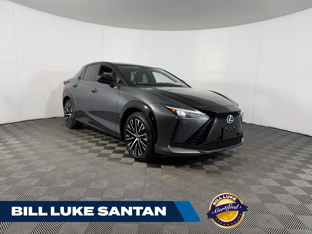 2023 Lexus RZ 450e 450e Luxury AWD's photo