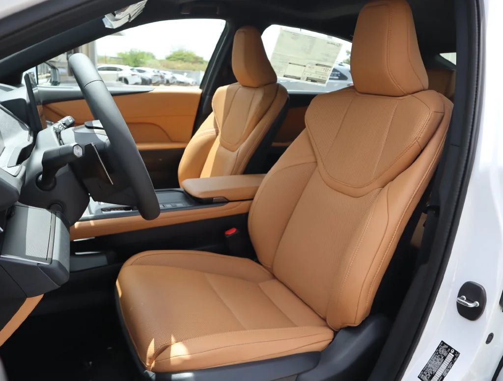 New 2026  Lexus 350e Premium image 30