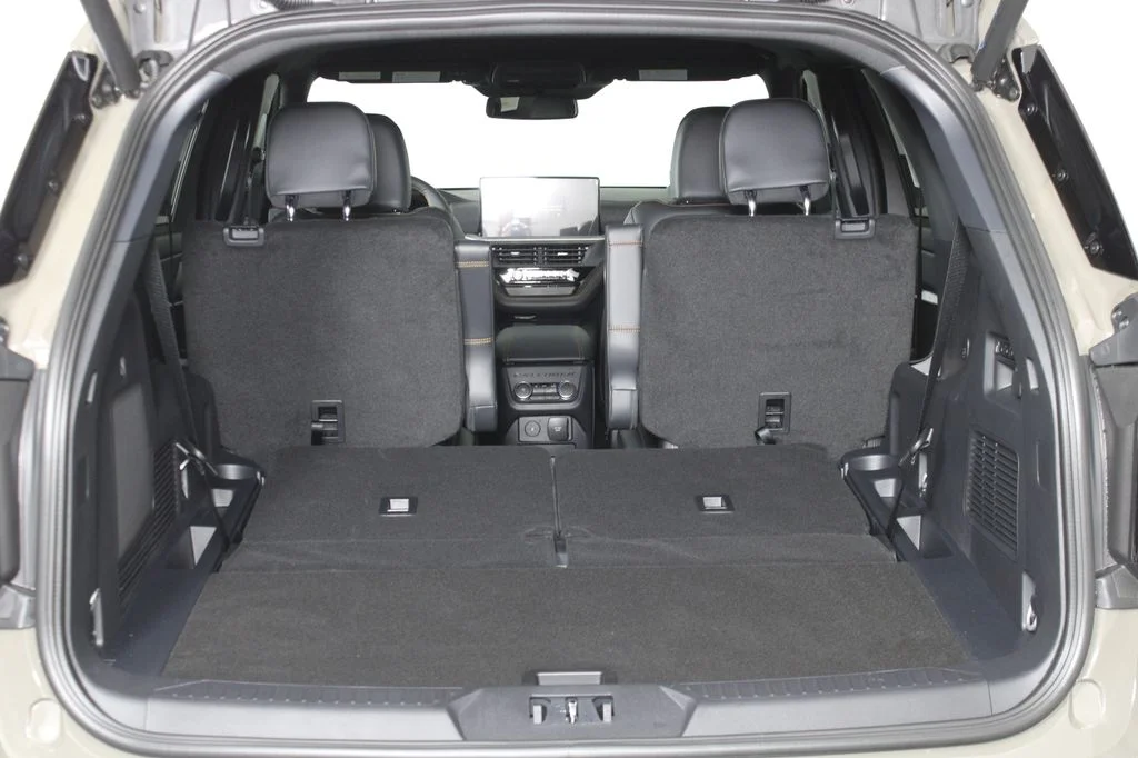 New 2026 Gray Ford Tremor image 8
