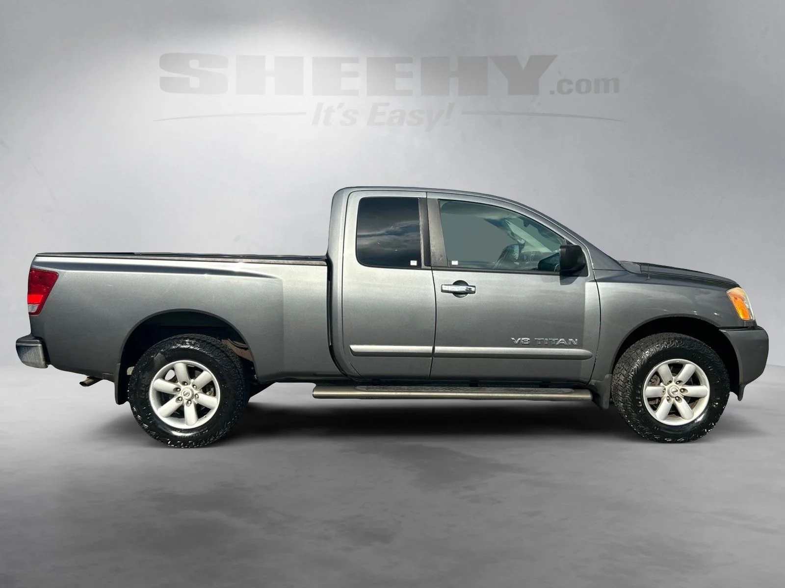 Used 2013 Gun Metallic Nissan SV image 9