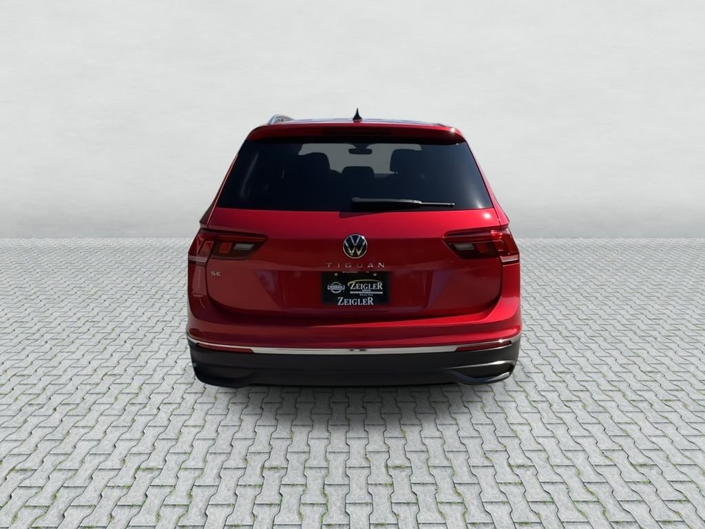 Used 2024  Volkswagen 2.0T SE image 7
