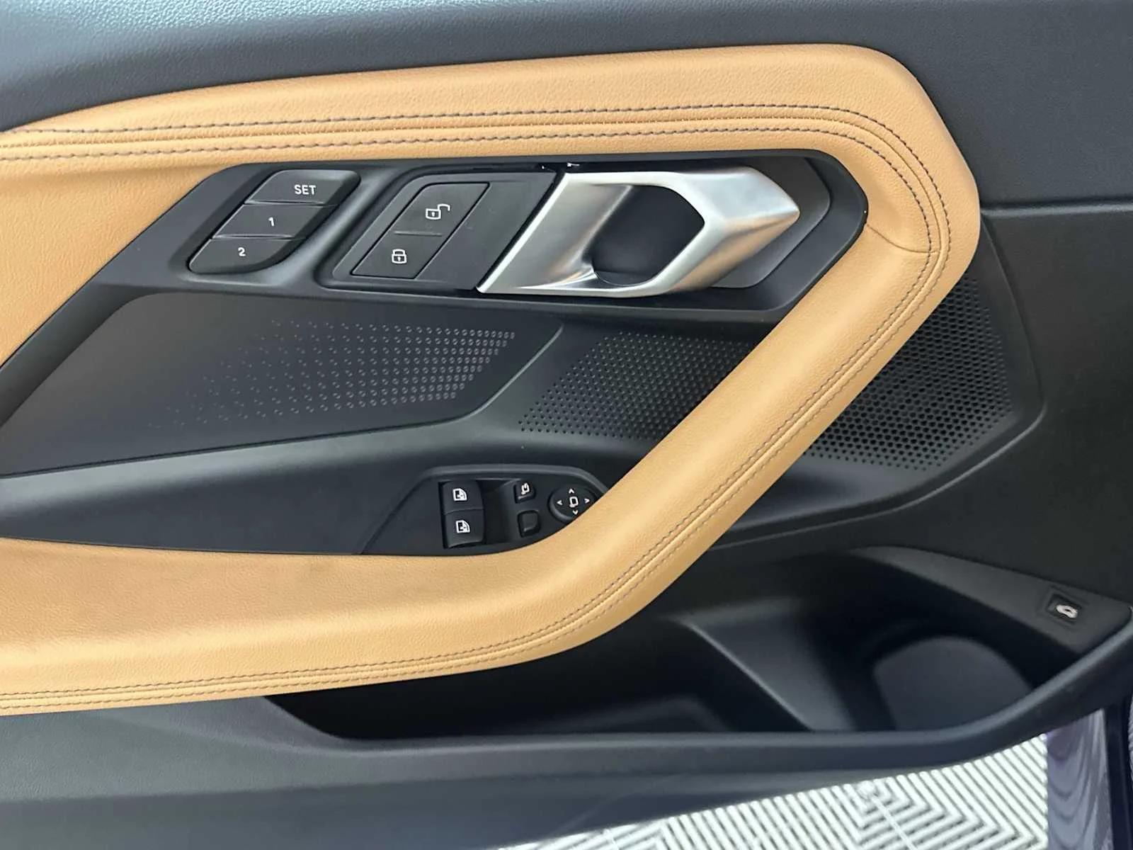 2025 BMW 2 Series 230i - Photo 13