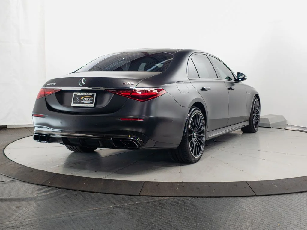 Used 2024 MANUFAKTUR Graphite Gray Magno Mercedes-Benz S 63 E AMG® image 37