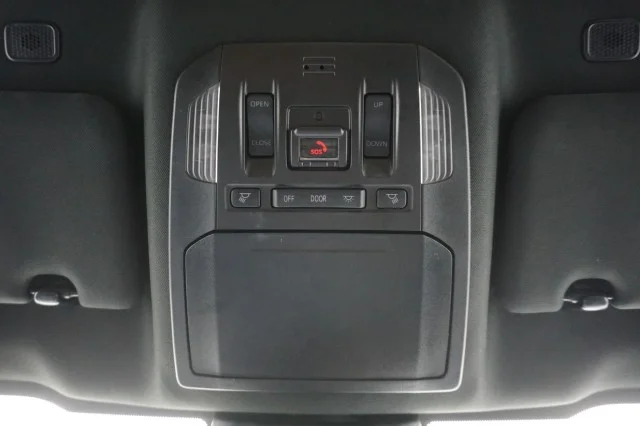 Used 2023  Toyota XSE image 42