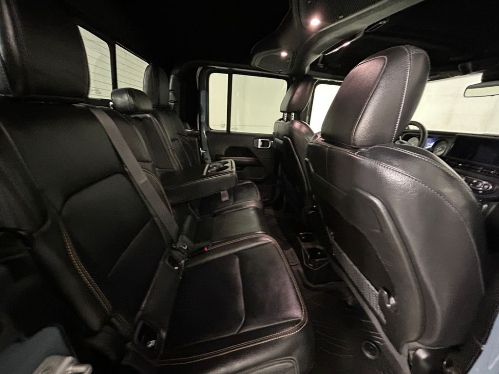 Used 2024 Gray Jeep Texas Trail image 16