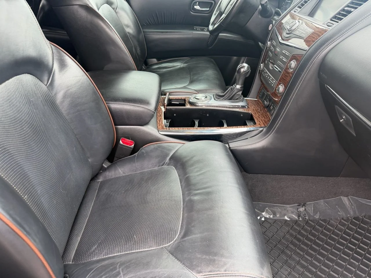 Used 2018 Brilliant Silver Nissan SL image 11