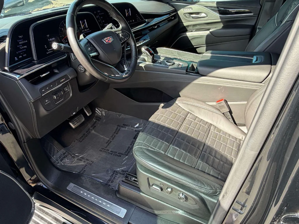 Used 2023 Black Raven Cadillac AWD V-Series image 29