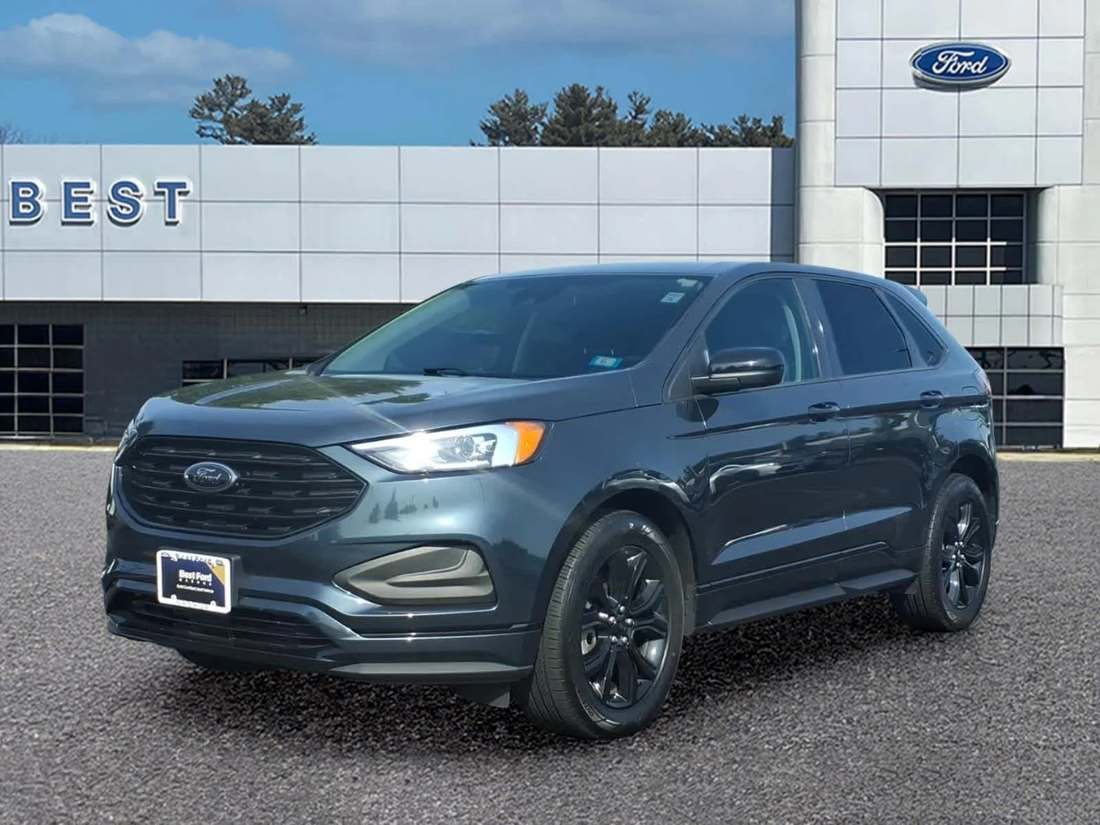 2024 Ford Edge SE