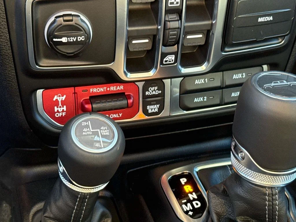 New 2026 Gray Jeep Rubicon X image 37