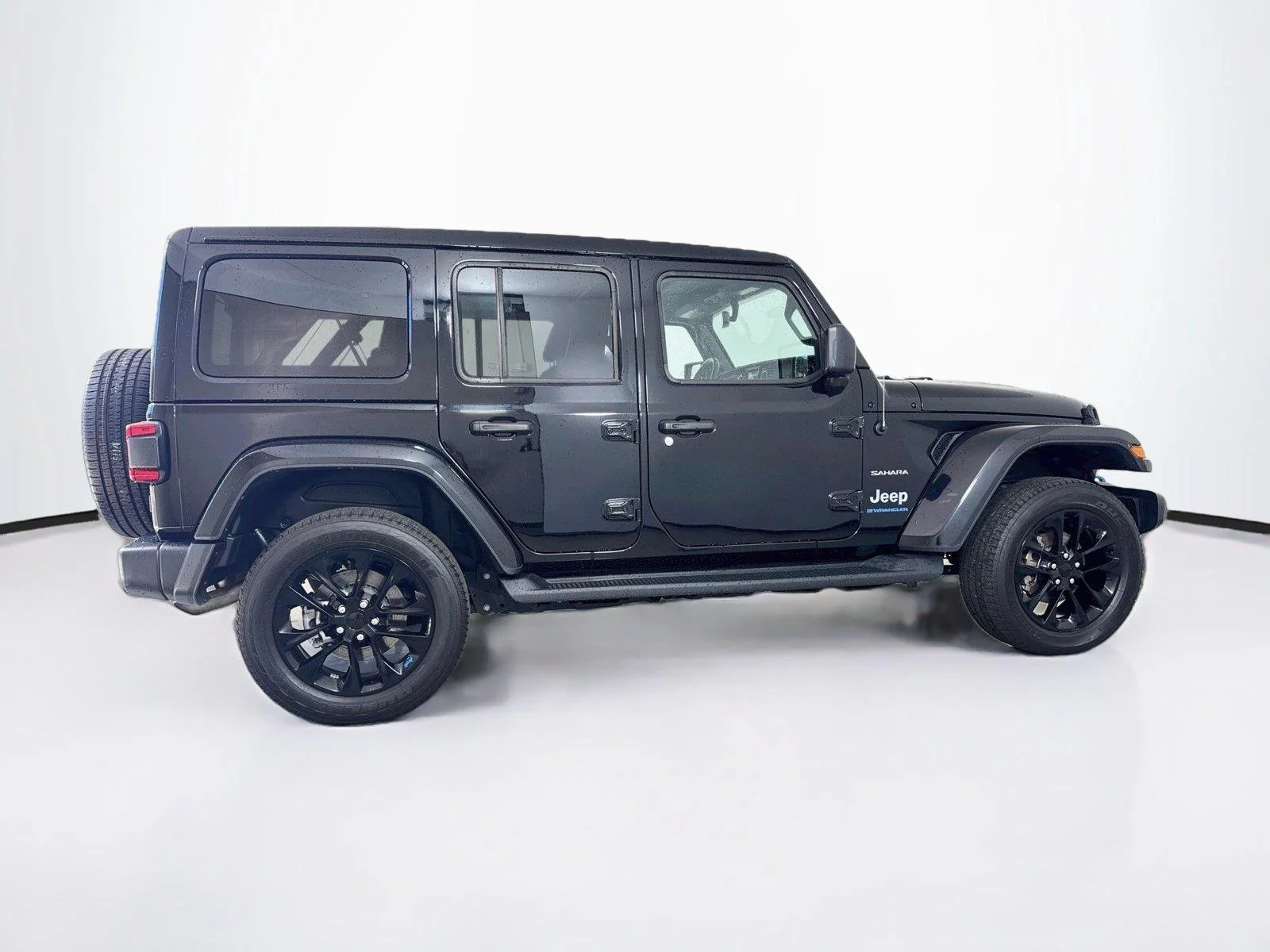 Used 2023 Black Clearcoat Jeep Sahara image 8