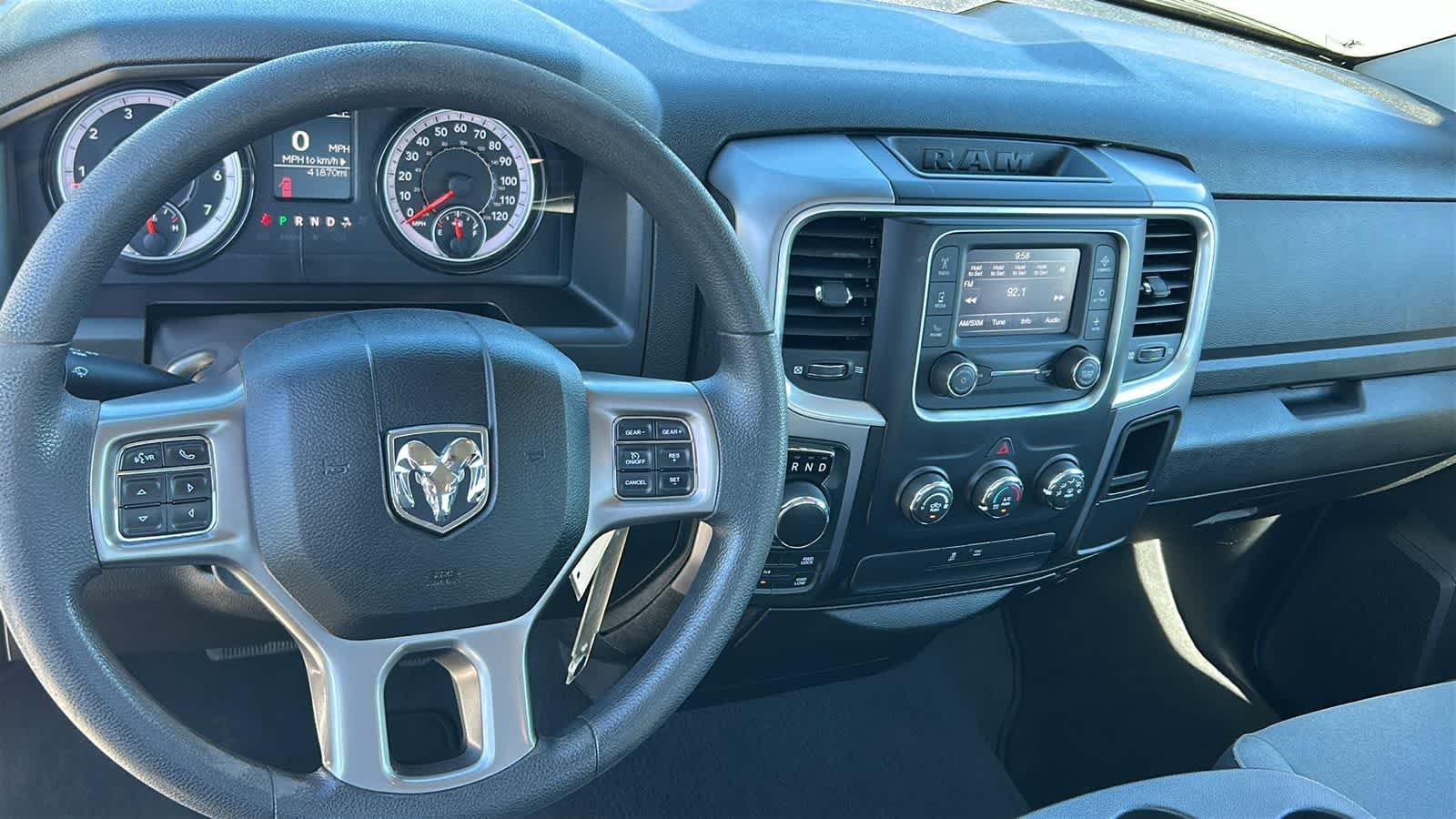 2022 RAM Ram 1500 Classic SLT - Photo 10