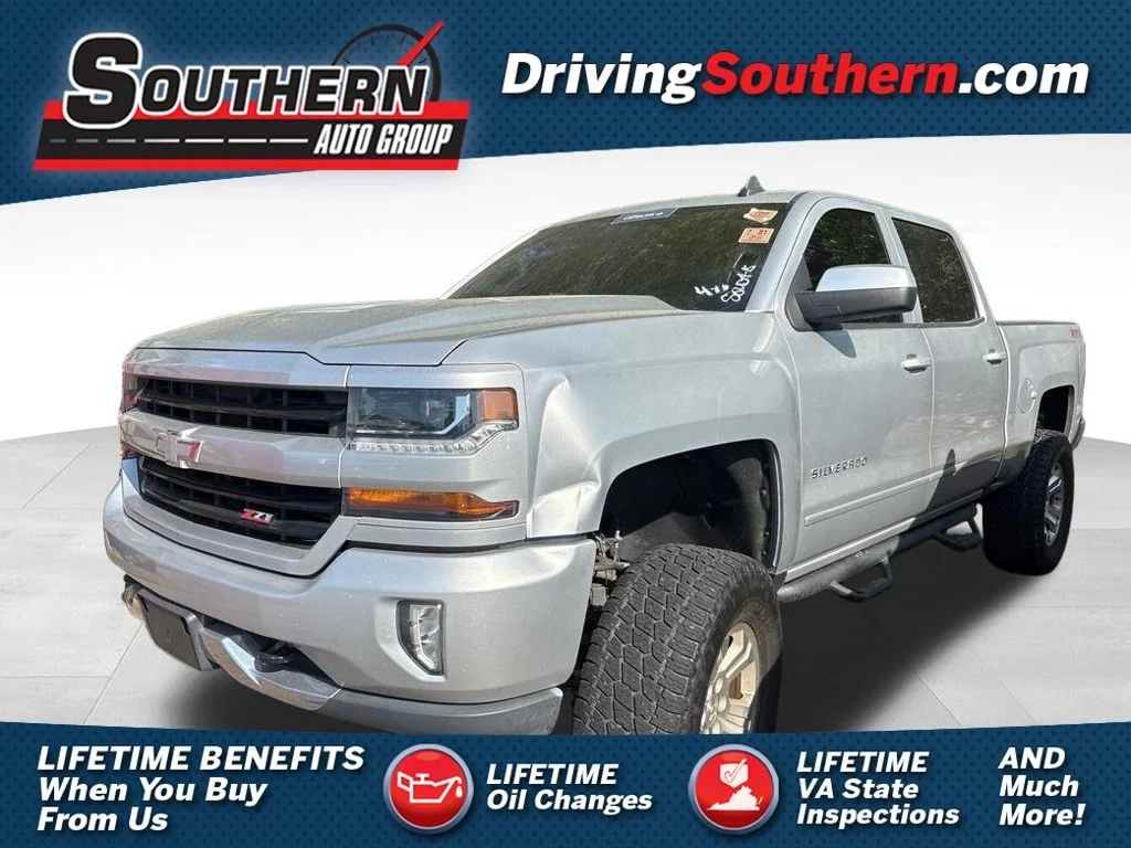 2017 Chevrolet Silverado 1500 LT 4X4 Crew Cab Short Box's photo