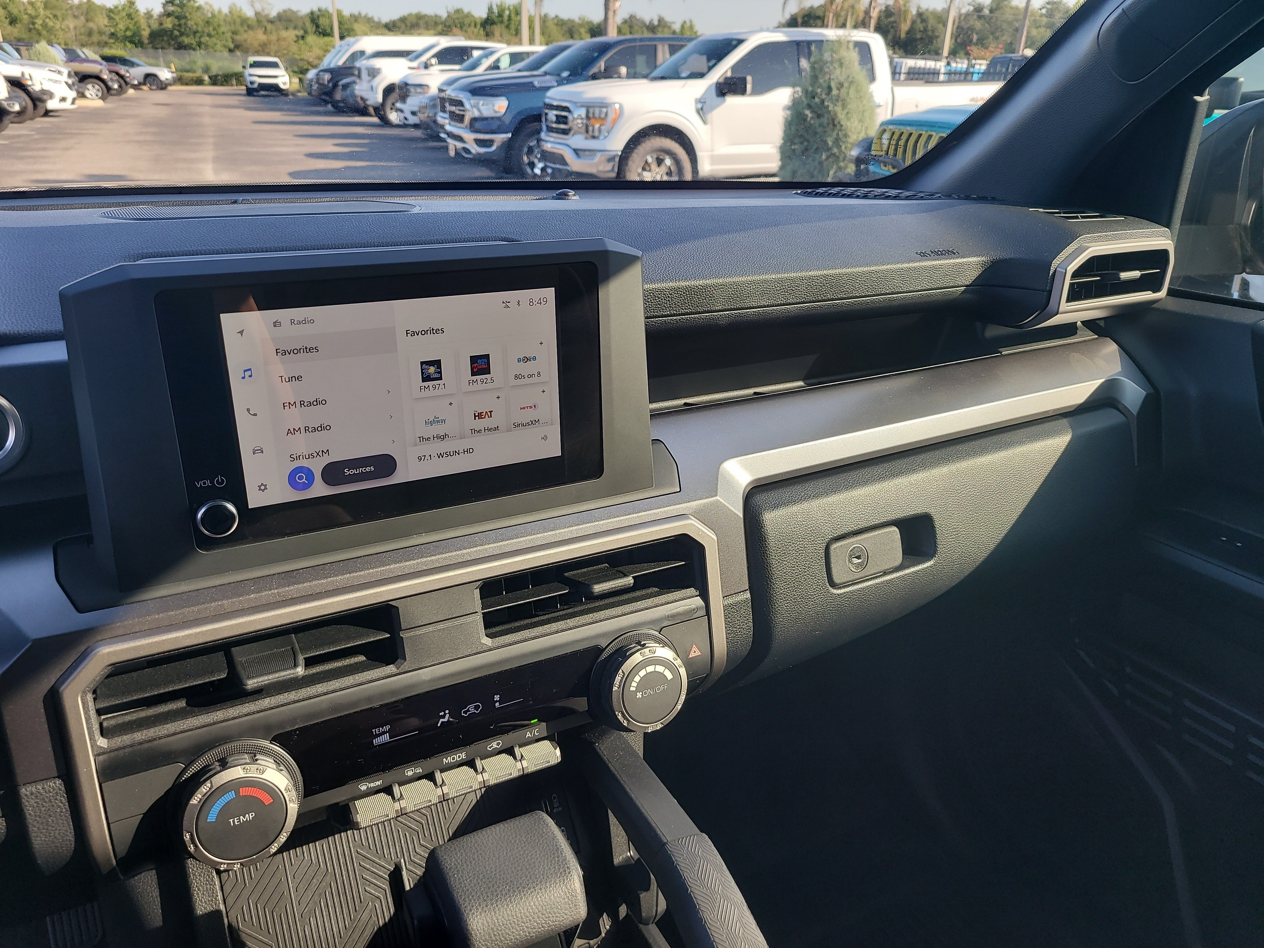 Used 2025 Underground Toyota SR5 image 20