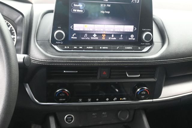 Used 2023 Gun Metallic Nissan SV image 12
