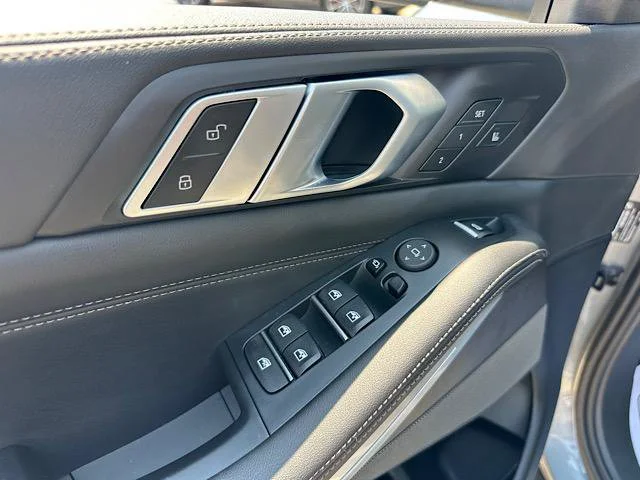 Certified Used 2025 Skyscraper Grey Metallic BMW xDrive40i image 16