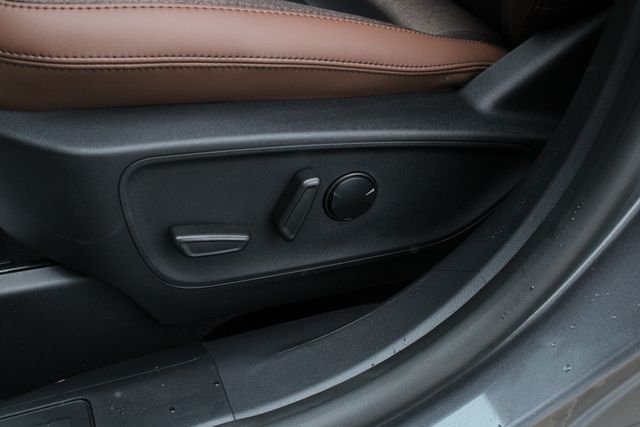 New 2026 Carbonized Gray Metallic Ford Outer Banks image 3