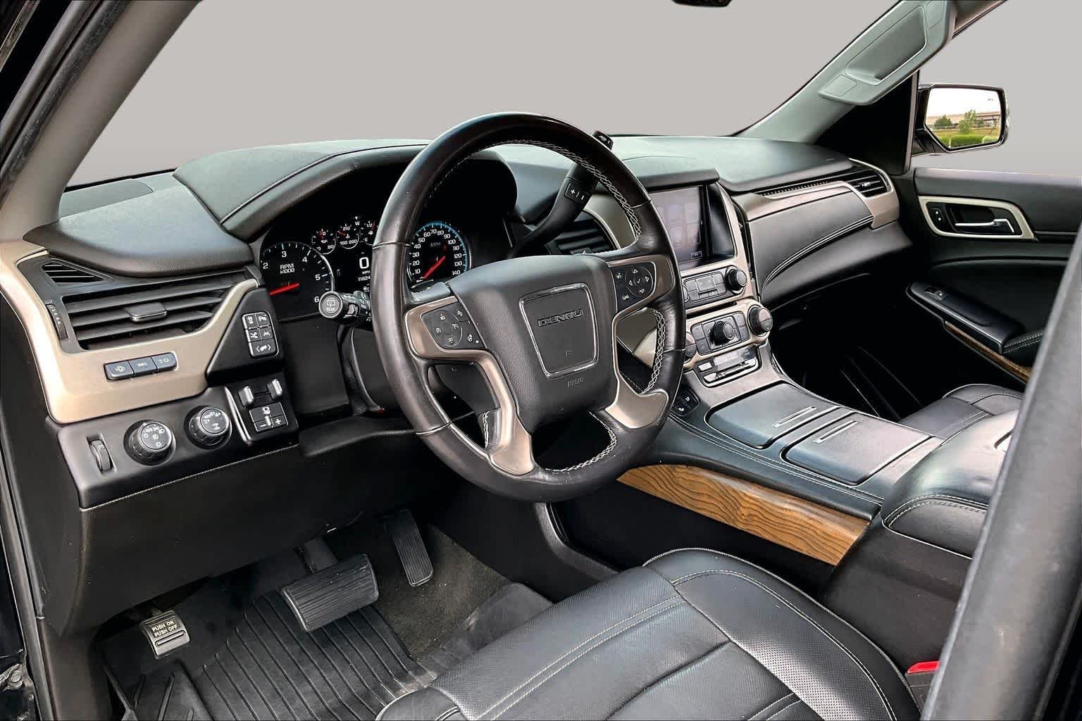 Used 2018 Onyx Black GMC Denali image 18