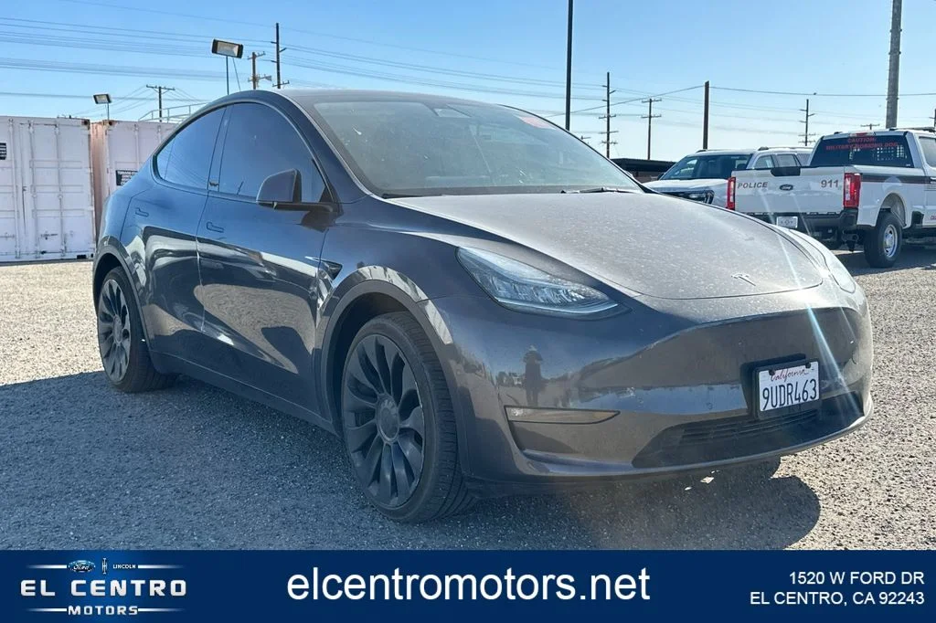 2022 Tesla Model Y Long Range Dual Motor All-Wheel Drive's photo