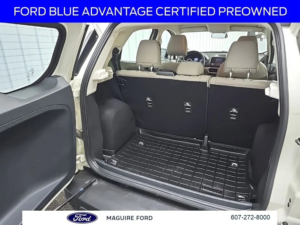 Used 2022 White Ford S image 14