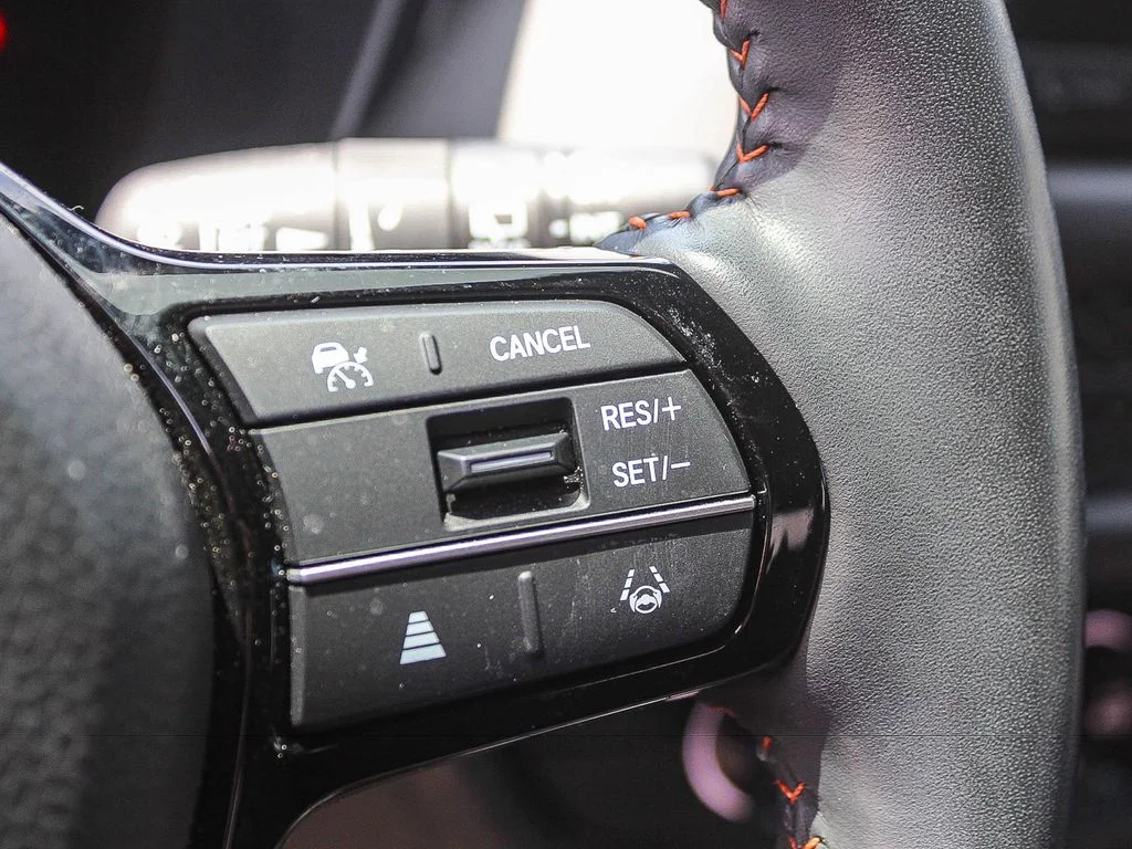 Used 2023  Honda Sport image 19