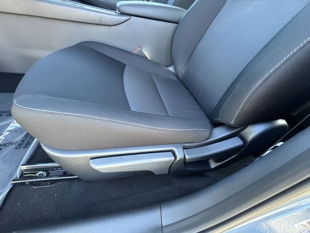 Used 2025 Gray Nissan SV image 12