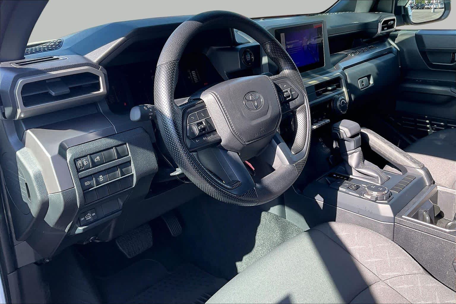 Used 2025 Ice Cap Toyota SR5 image 16