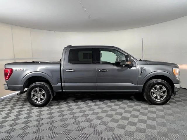 Used 2023 Gray Ford XLT image 8