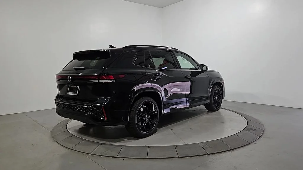 New 2026 Black Volkswagen 2.0T SE R-Line Black image 5