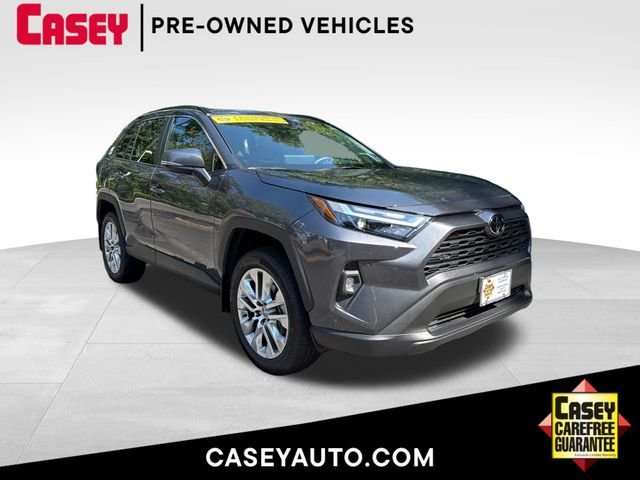 Used 2025 Gray Toyota XLE Premium image 1