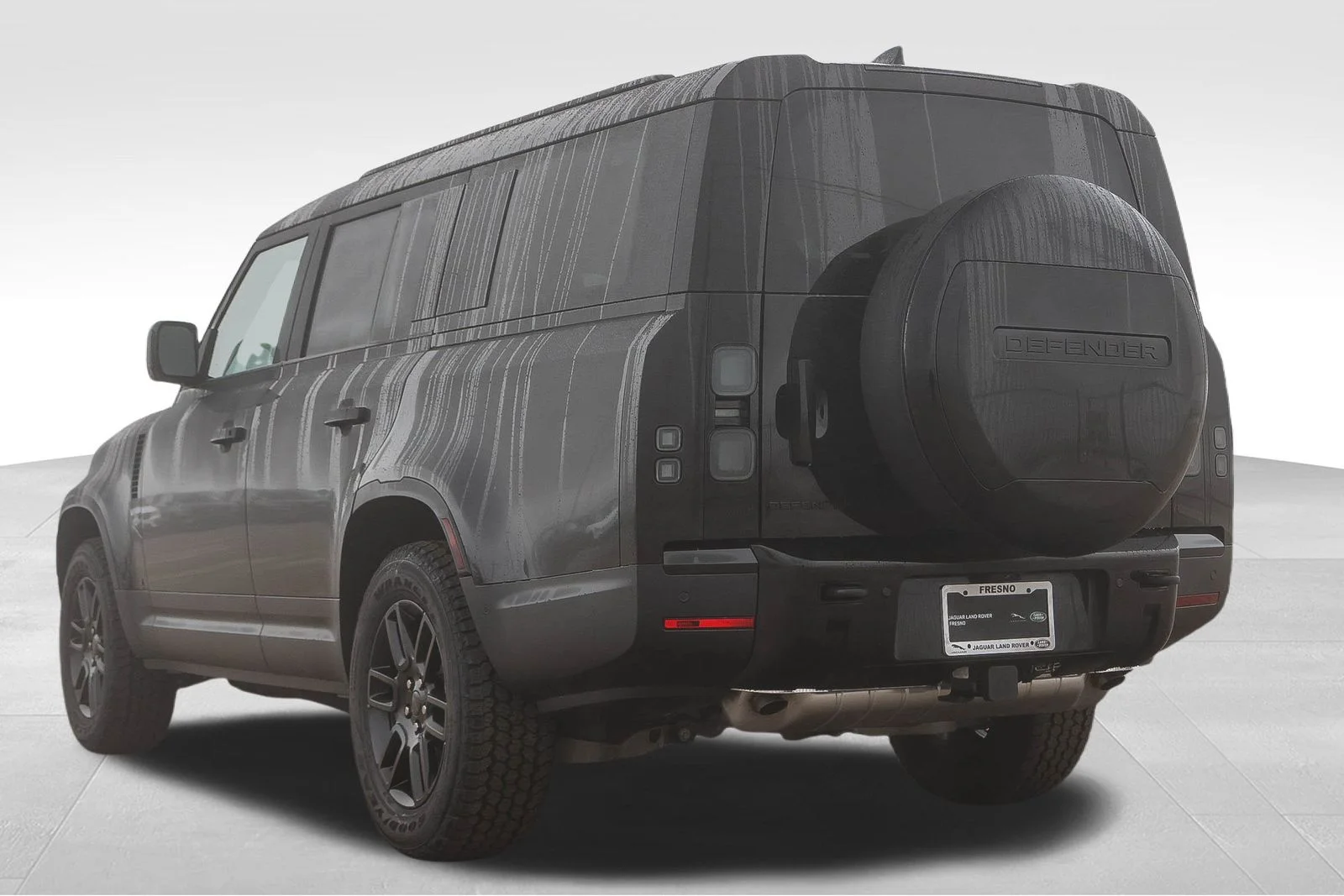 New 2026 Santorini Black Land Rover S image 7