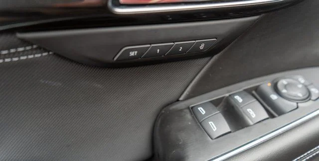 Used 2025 Red Buick Preferred image 18