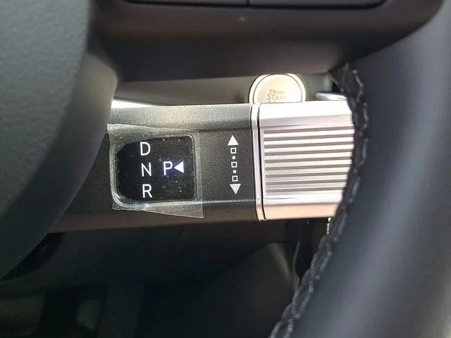 New 2026 Gray Hyundai SEL Convenience image 11