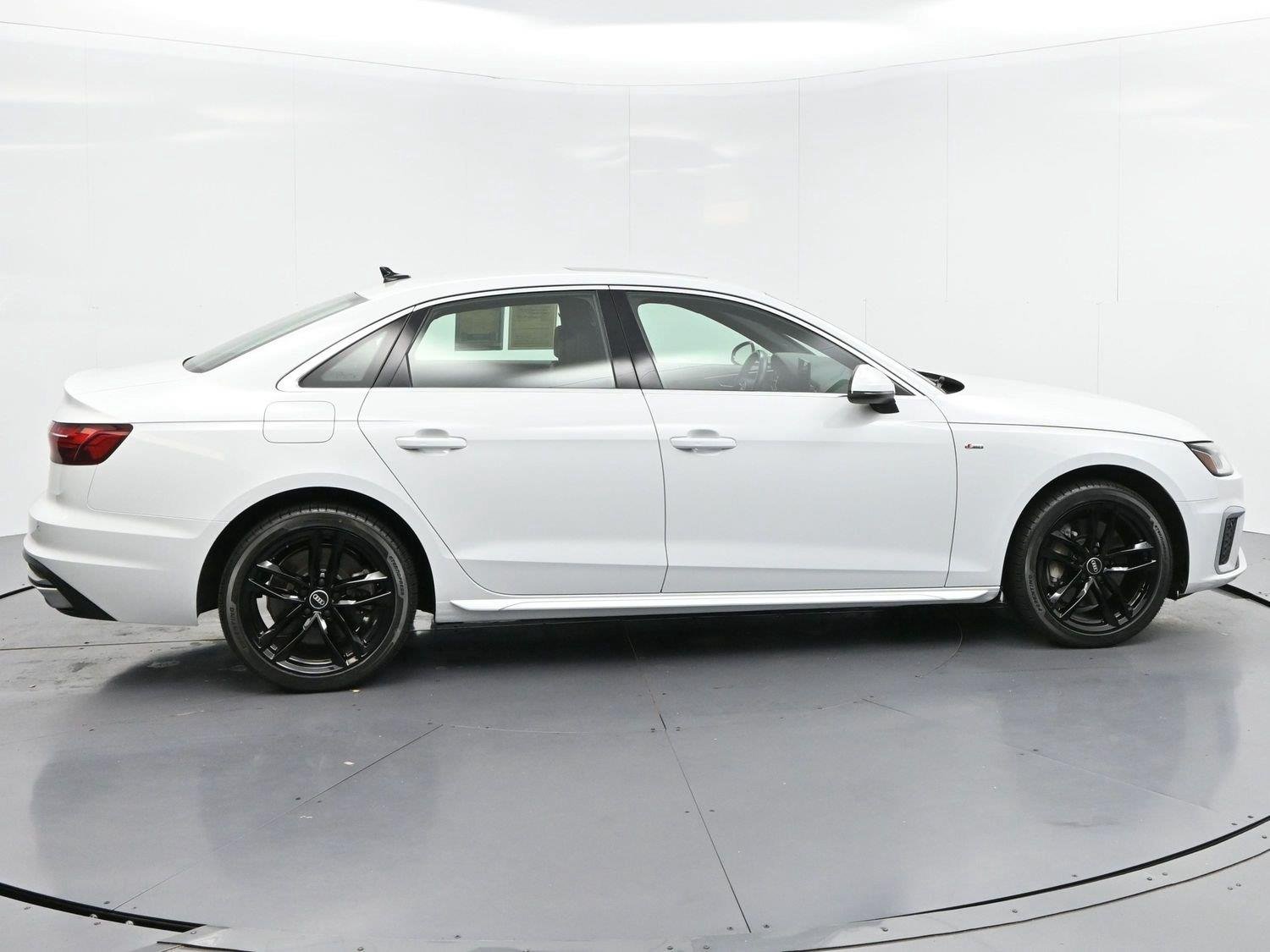 Used 2021 Glacier White Metallic Audi S line Premium image 8