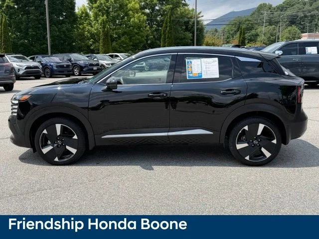 Used 2025 Black Nissan SR image 8