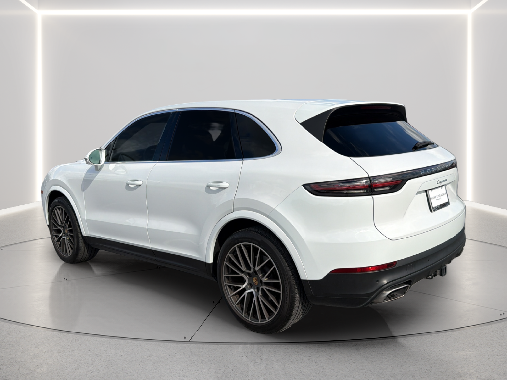 Used 2023 White Porsche Base image 15