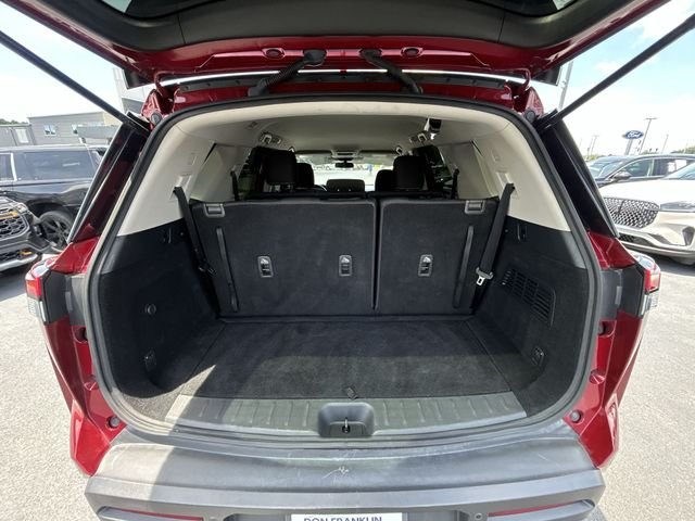 Certified Used 2022 Red Nissan SV image 29