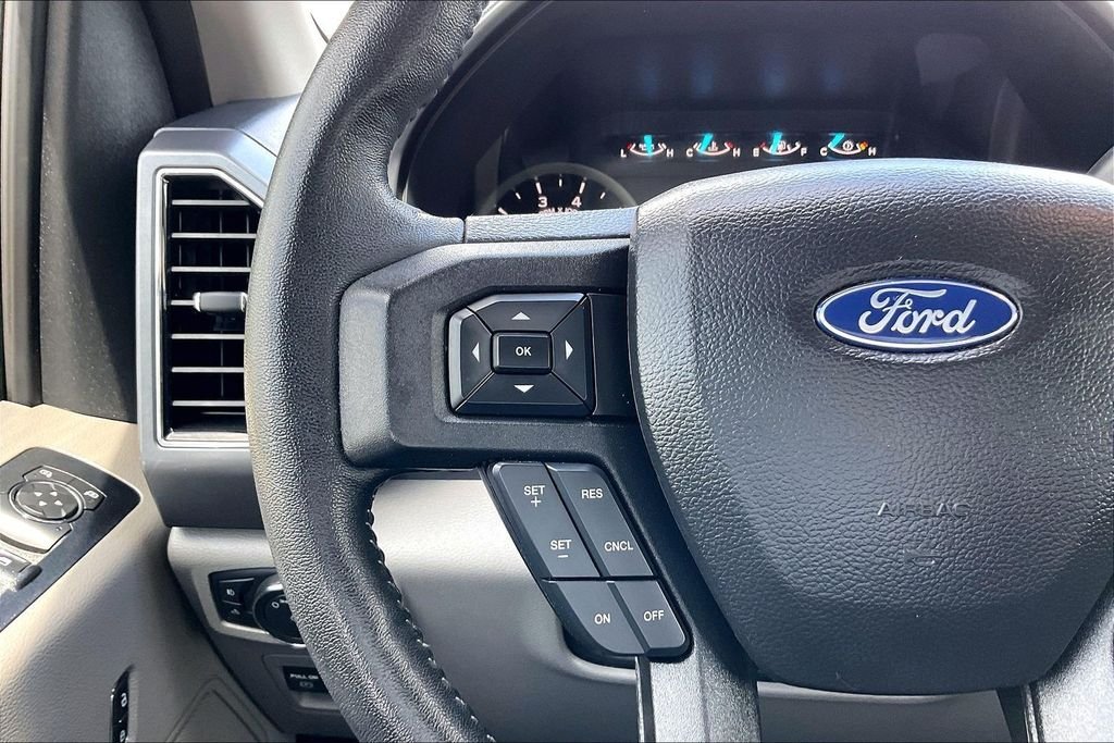 Used 2020 Red Ford XLT image 10