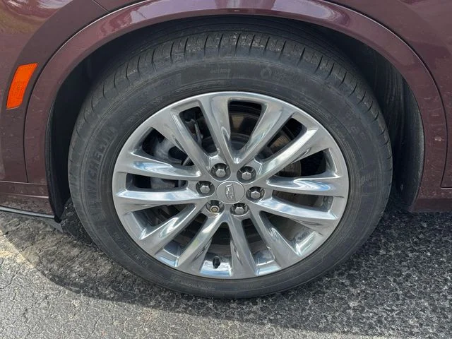 Certified Used 2022  Cadillac Premium Luxury image 10