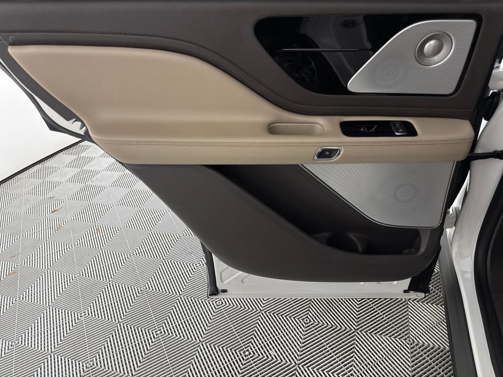 2021 Lincoln Aviator Reserve - Photo 12