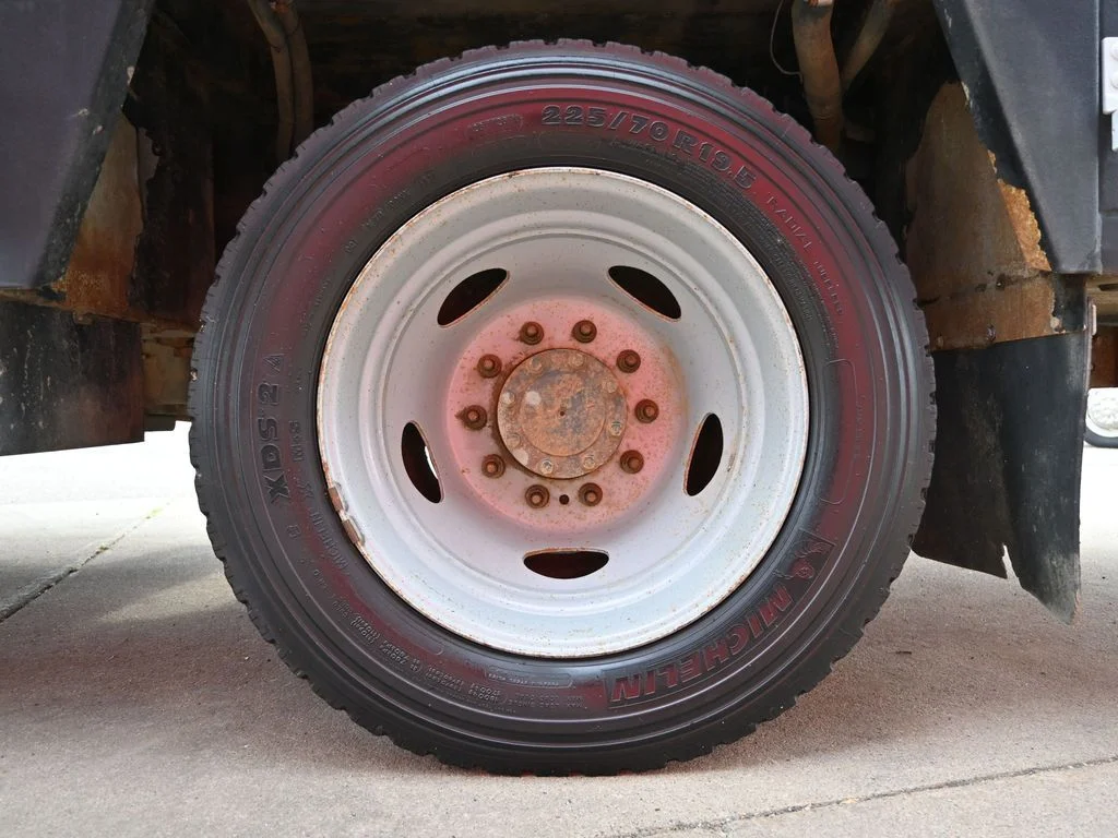 2016 Ford F-550 - Photo 24