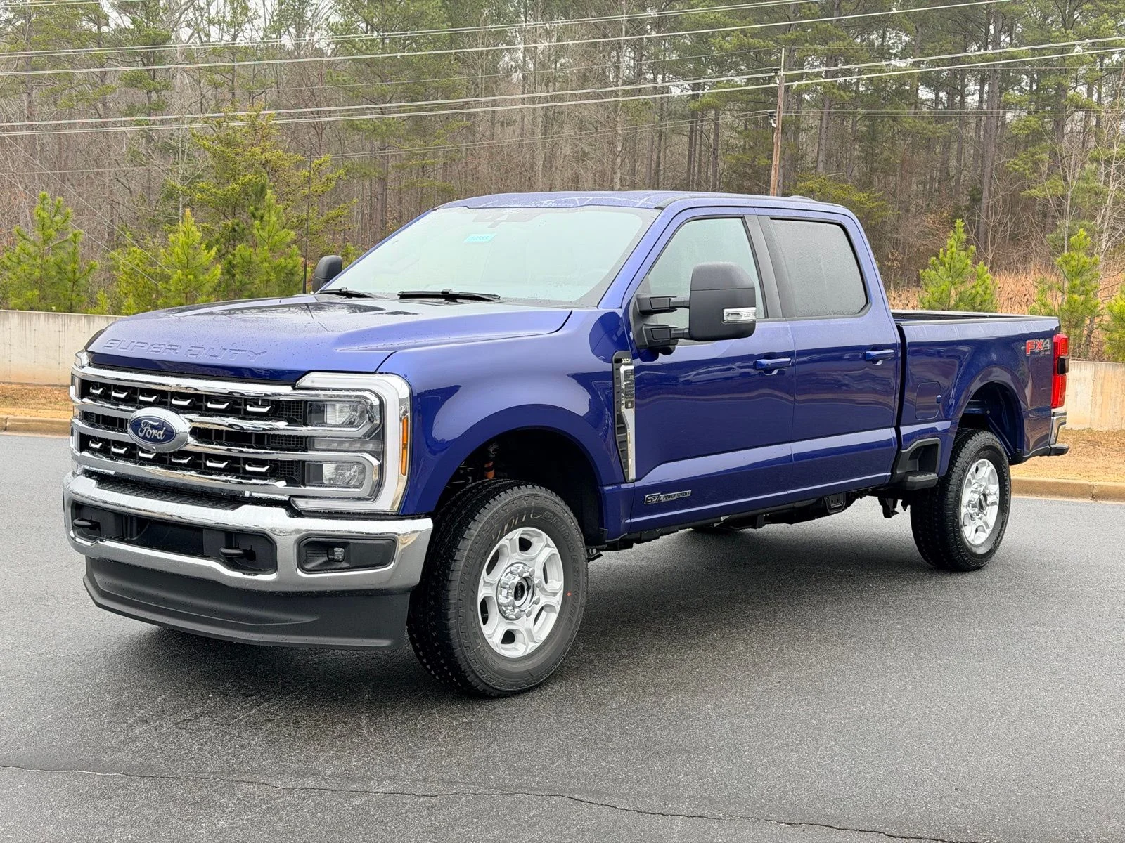 New 2026 Blue Ford XLT image 3