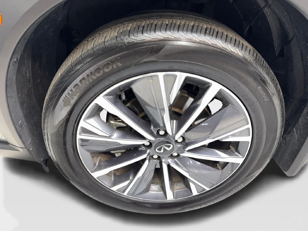 Used 2026 Gray INFINITI LUXE image 83