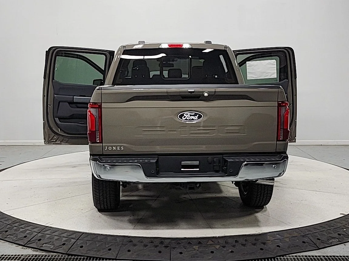 New 2026 Gray Ford Lariat image 14
