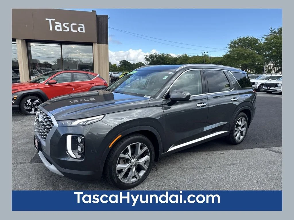 Used 2021 Green Hyundai SEL image 1