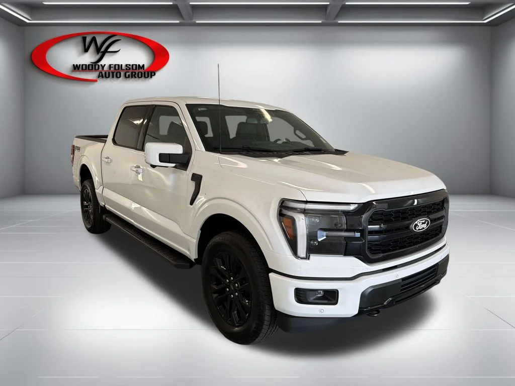 New 2026 Oxford White Ford Lariat® image 3
