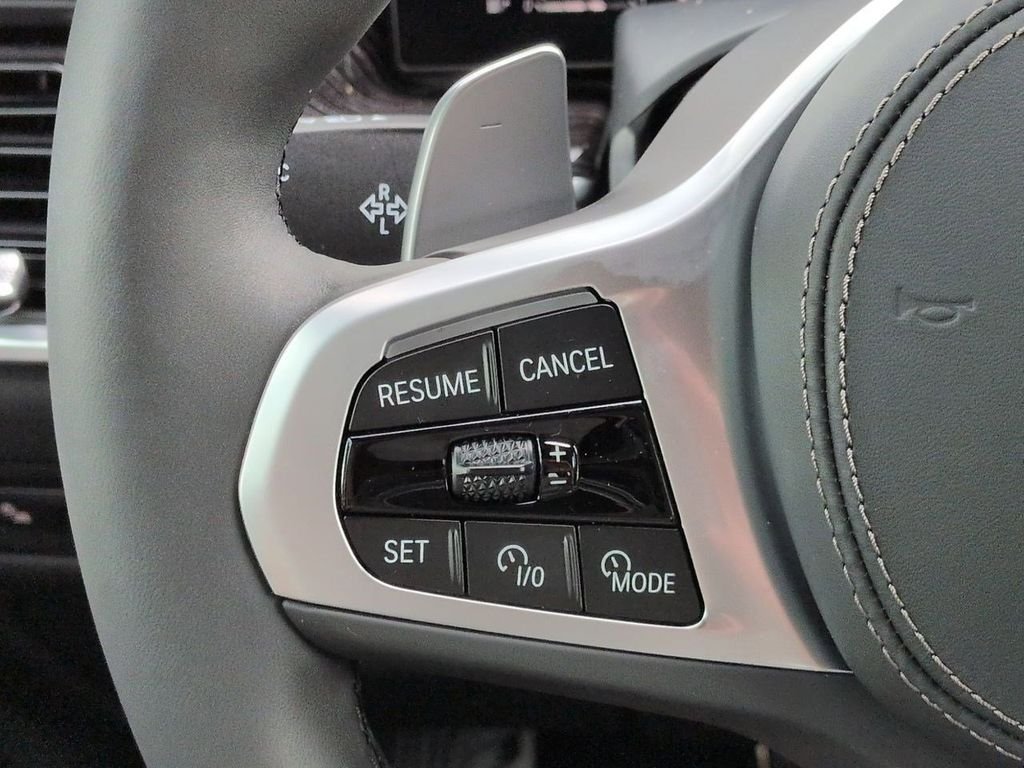 New 2026 Mineral White Metallic BMW xDrive50e image 26