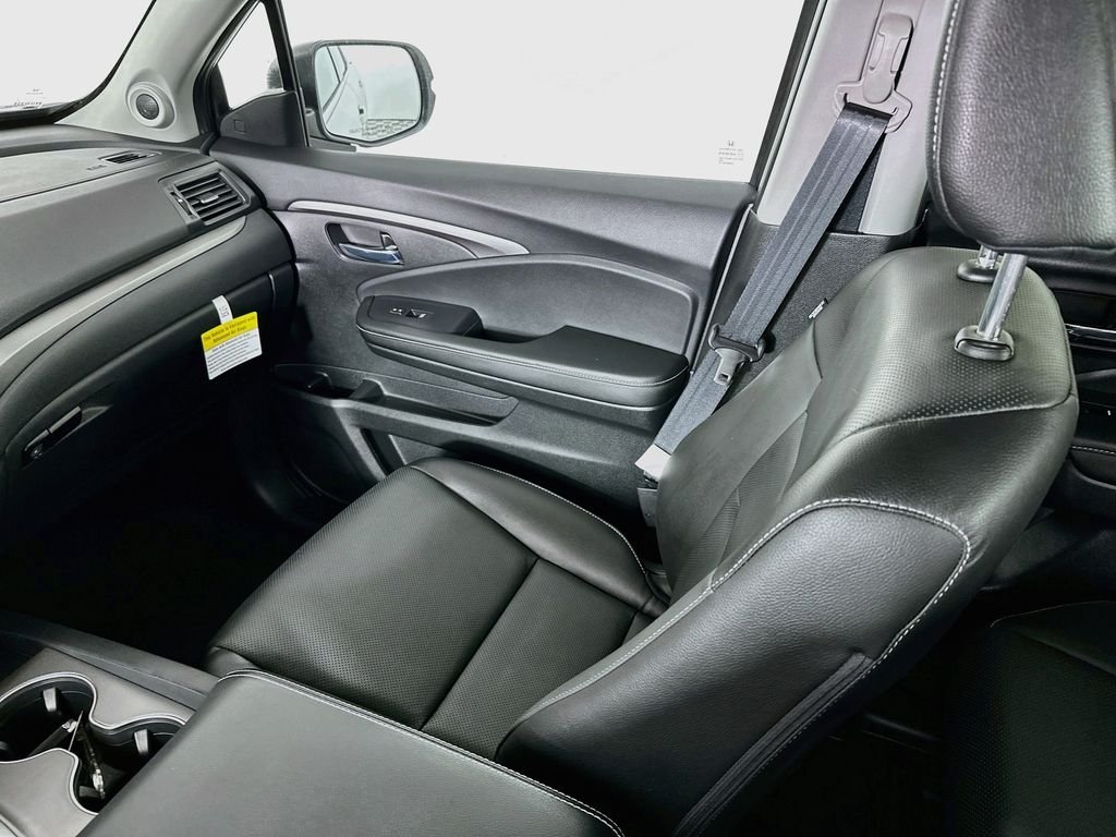 New 2026 Platinum White Pearl Honda RTL image 23
