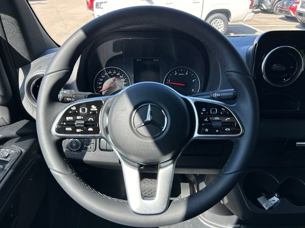 Used 2024 White Mercedes-Benz Cargo 170 WB image 14