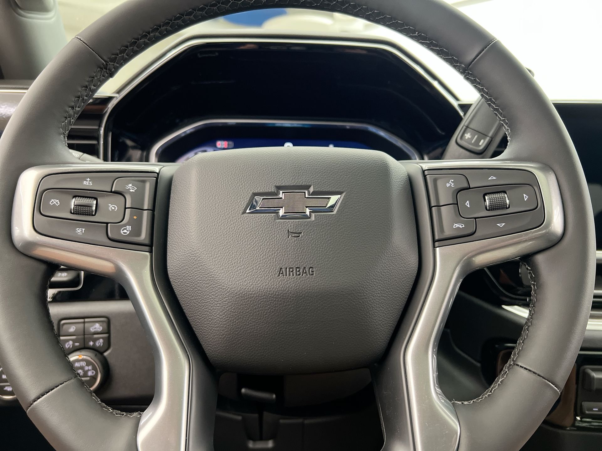 2026 Chevrolet Silverado 2500 HD LTZ - Photo 67
